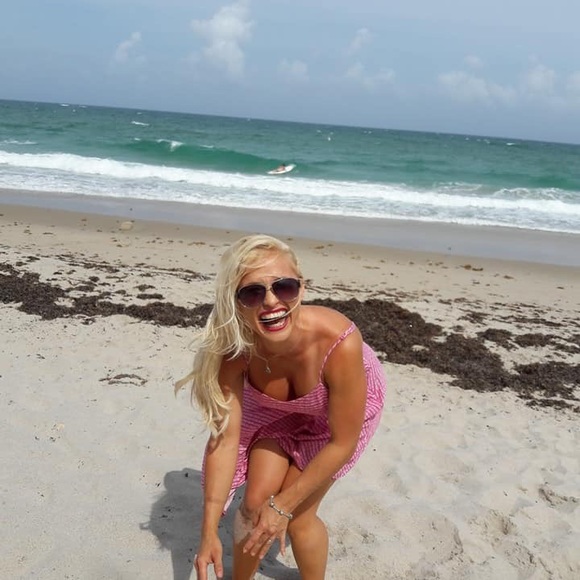 Meet your Posher, Brandy - Picture 6 of 6